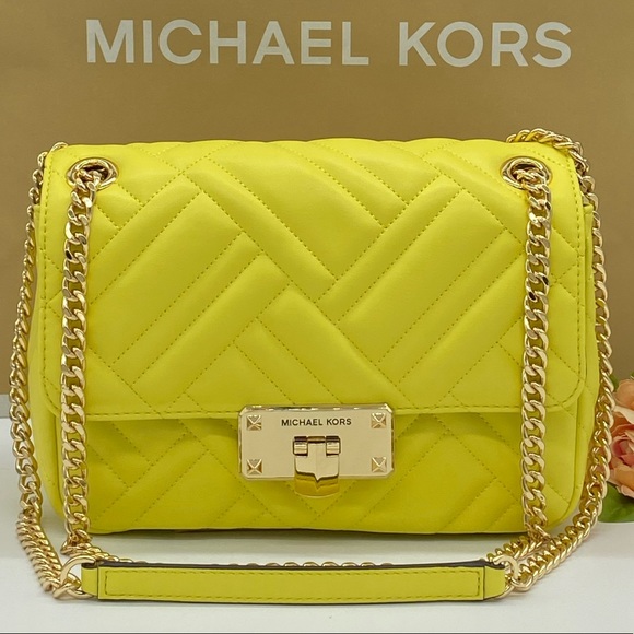 MICHAEL KORS PEYTON MEDIUM SHOULDER FLAP  SUNSHINE - Picture 2 of 14